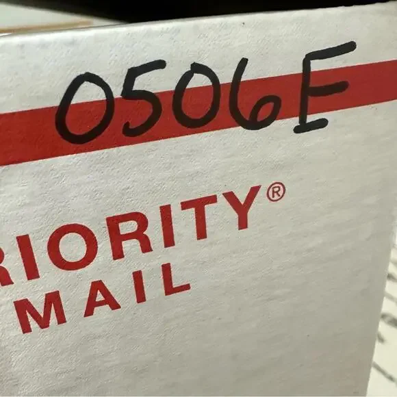 Vans Women’s Sk8 Hi Checkerboard Skate Shoes Violet/Cyan Size 7.5 - Picture 8 of 8